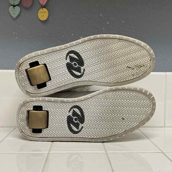 Heelys - Picture 9 of 13